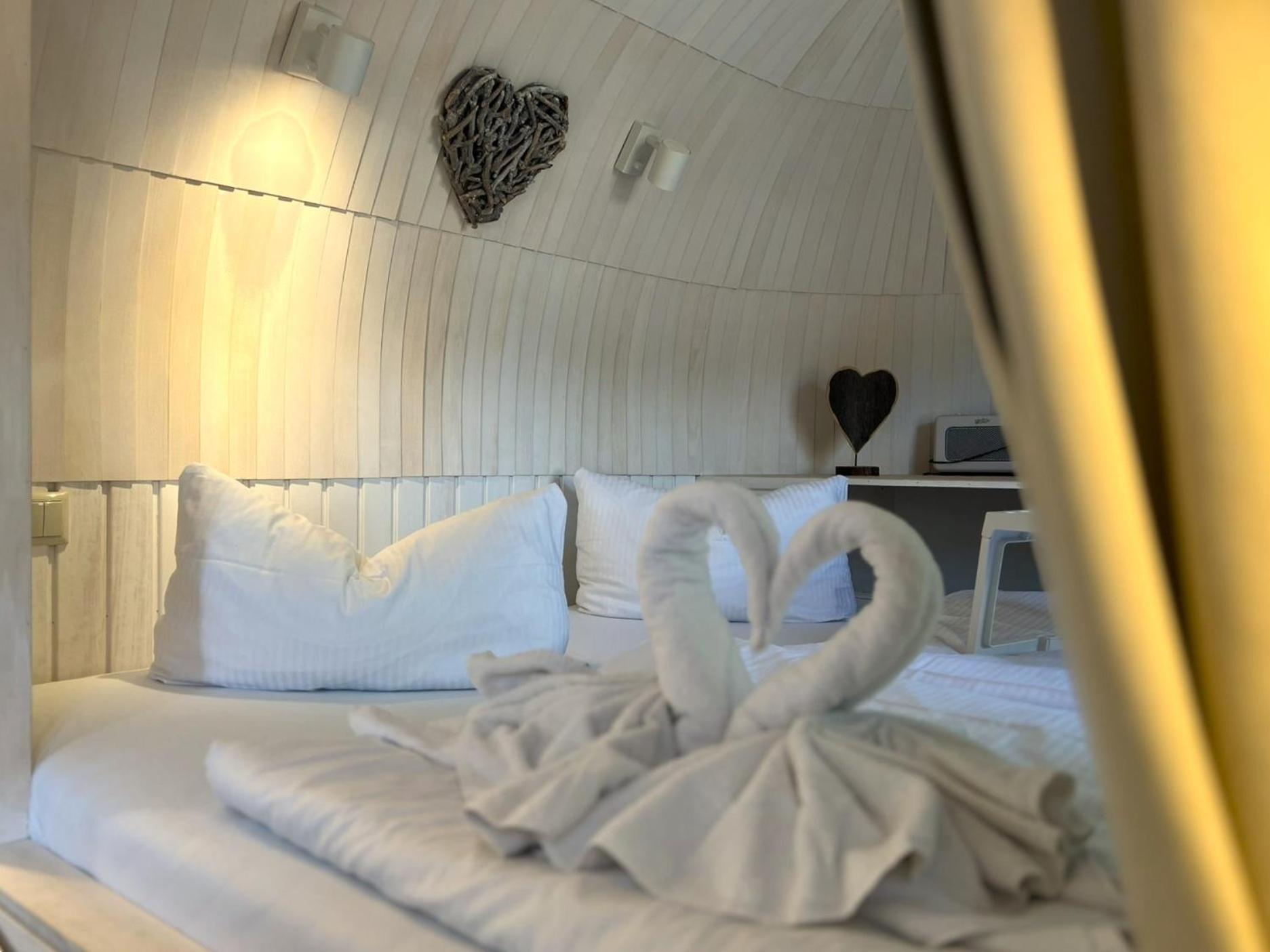 Iglu Camp Templin Ξενοδοχείο Εξωτερικό φωτογραφία